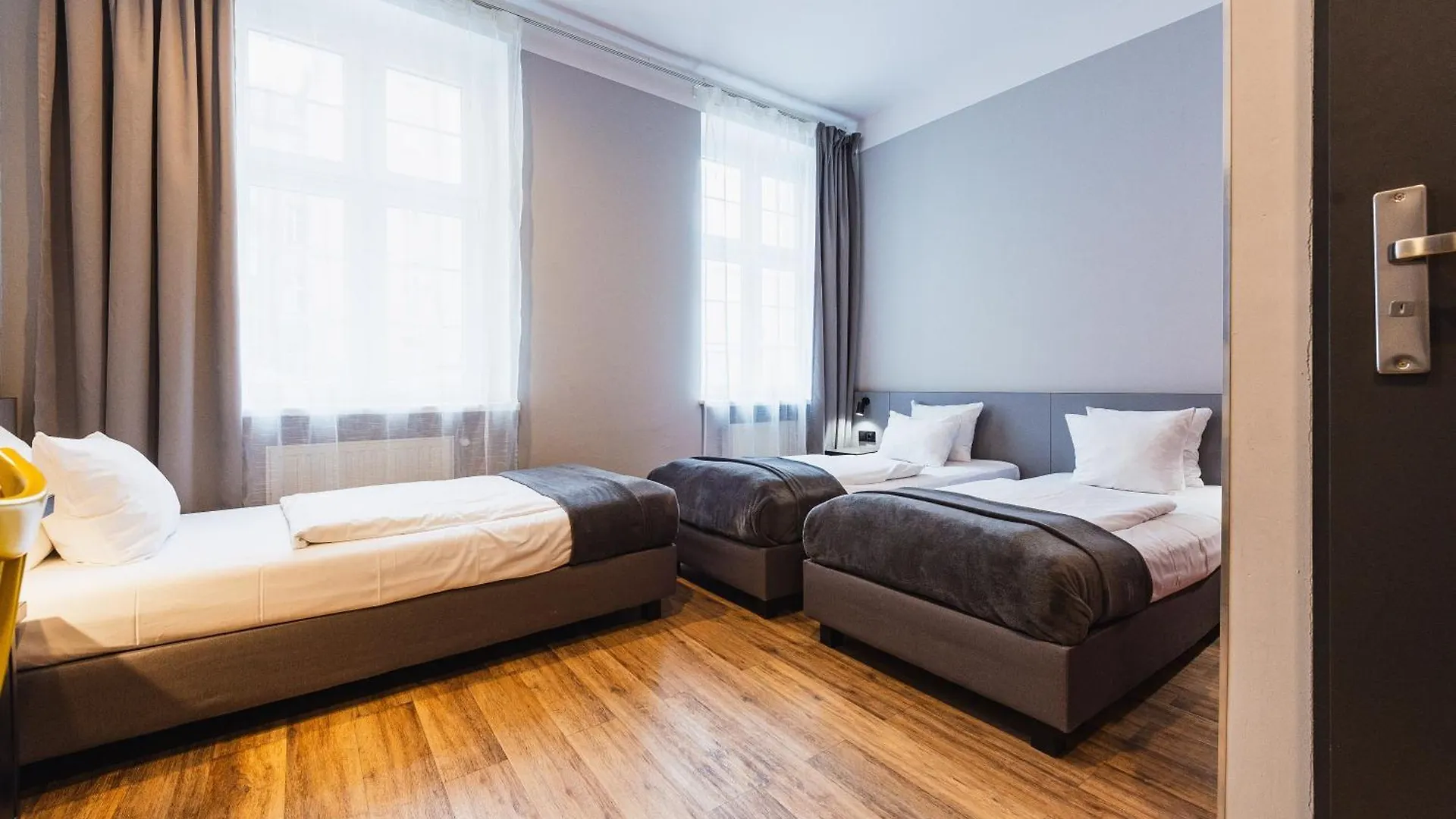Stary Rynek Old Market Apartments Poznan Aparthotel